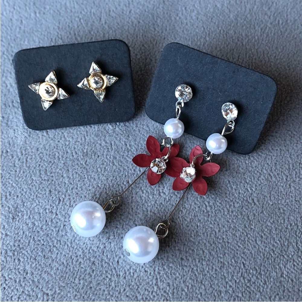 Set of 2 ~ Earrings ~ Red Floral Dangle & Studs ~ Brand New!